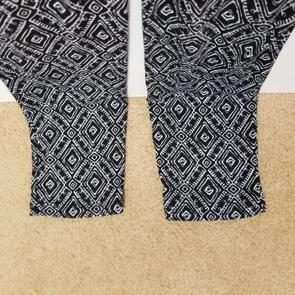 Bobbie Brooks pants Small elastic pull on waist diamond print leggings pockets - Picture 9 of 11